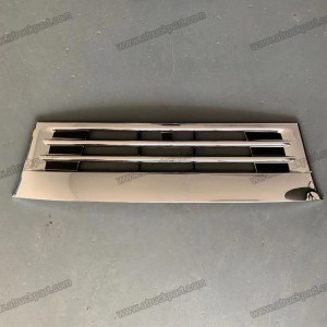 Chrome Grille Narrow for FUSO Canter 2006