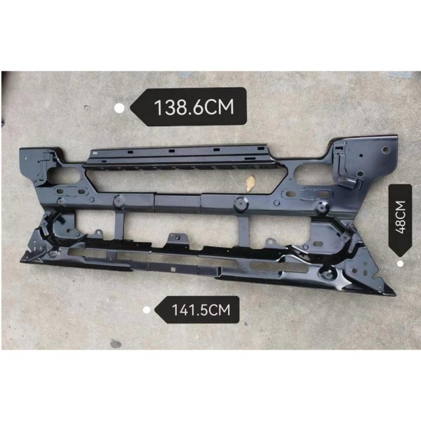 Front Bumper MIDDLE 138.6*141.5*48cm For UD NEW QuesterTruck Spare Parts